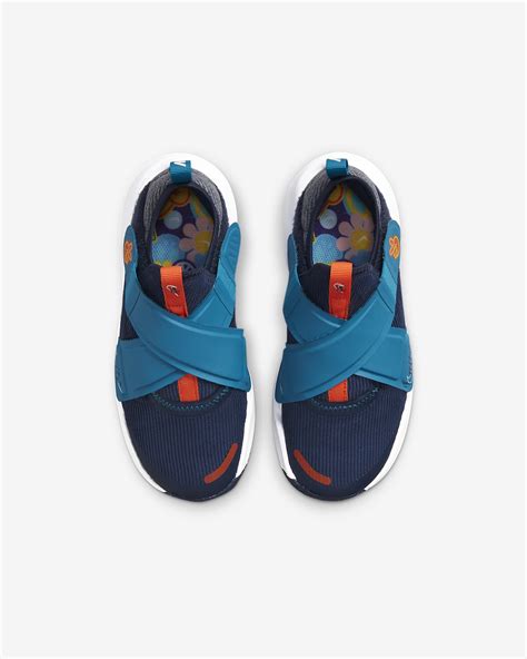 Nike Kids' Flex Advance SE Sneaker 